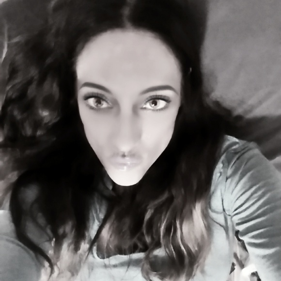 Meet your Posher, Julie..2 day free shipping - Picture 4 of 8